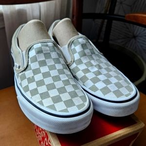 Vans size 7